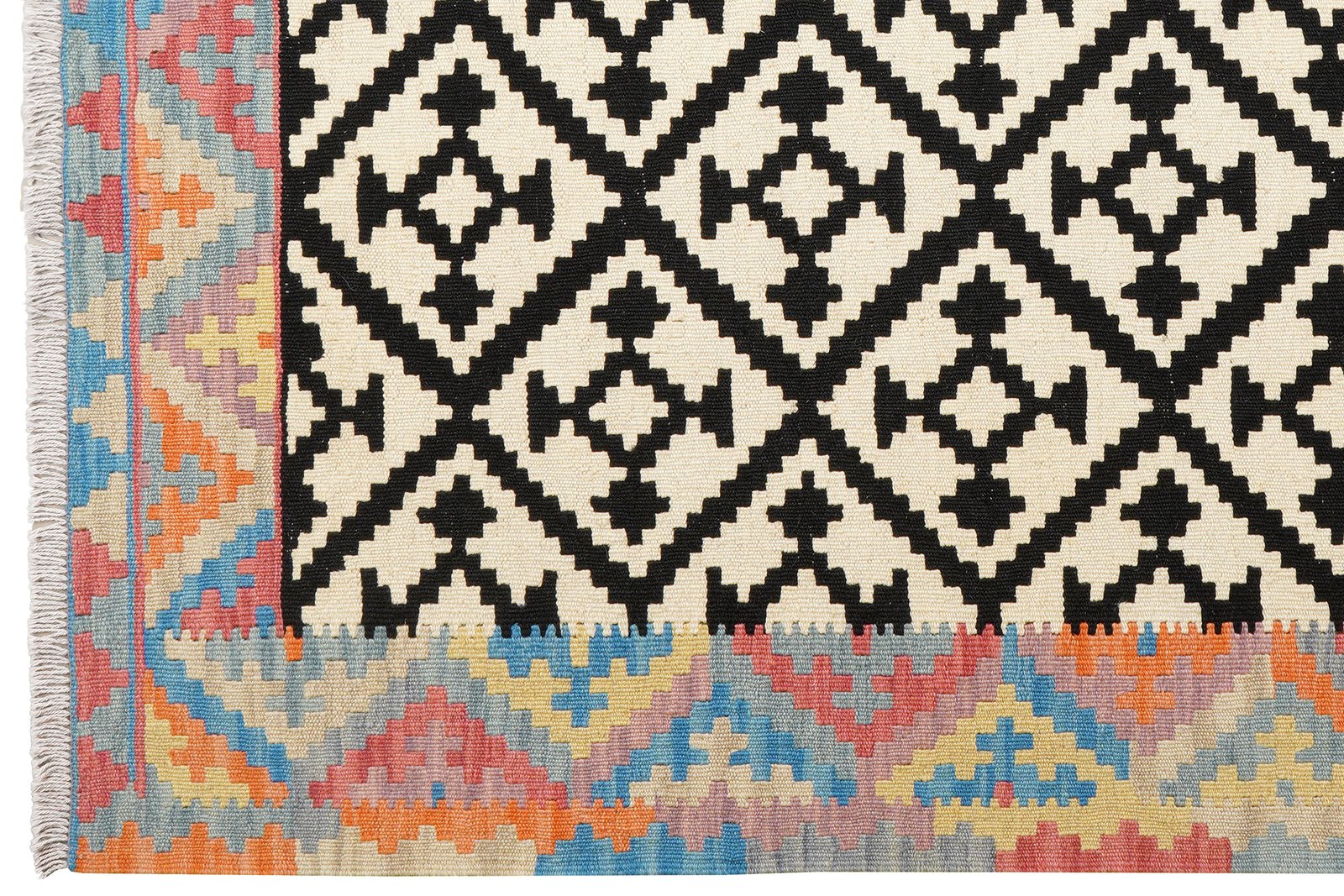 Kelim Gashgai — Handmade, 152x193 cm, Black, 100% Virgin Wool | View 3
