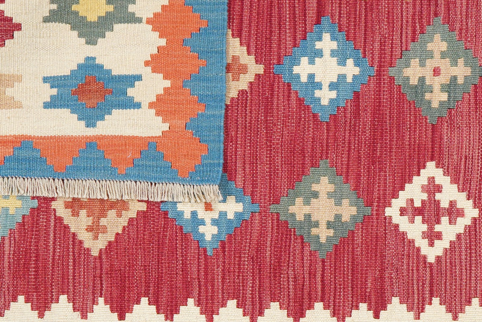 Kelim Gashgai — Handmade, 125x177 cm, Red, 100% Virgin Wool | View 6