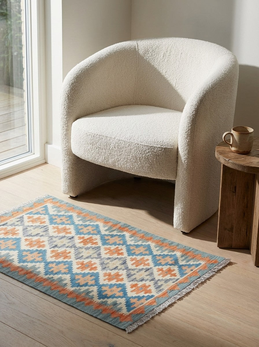 Kelim Gashgai — Handmade, 85x127 cm, Beige, 100% Virgin Wool | Detail view