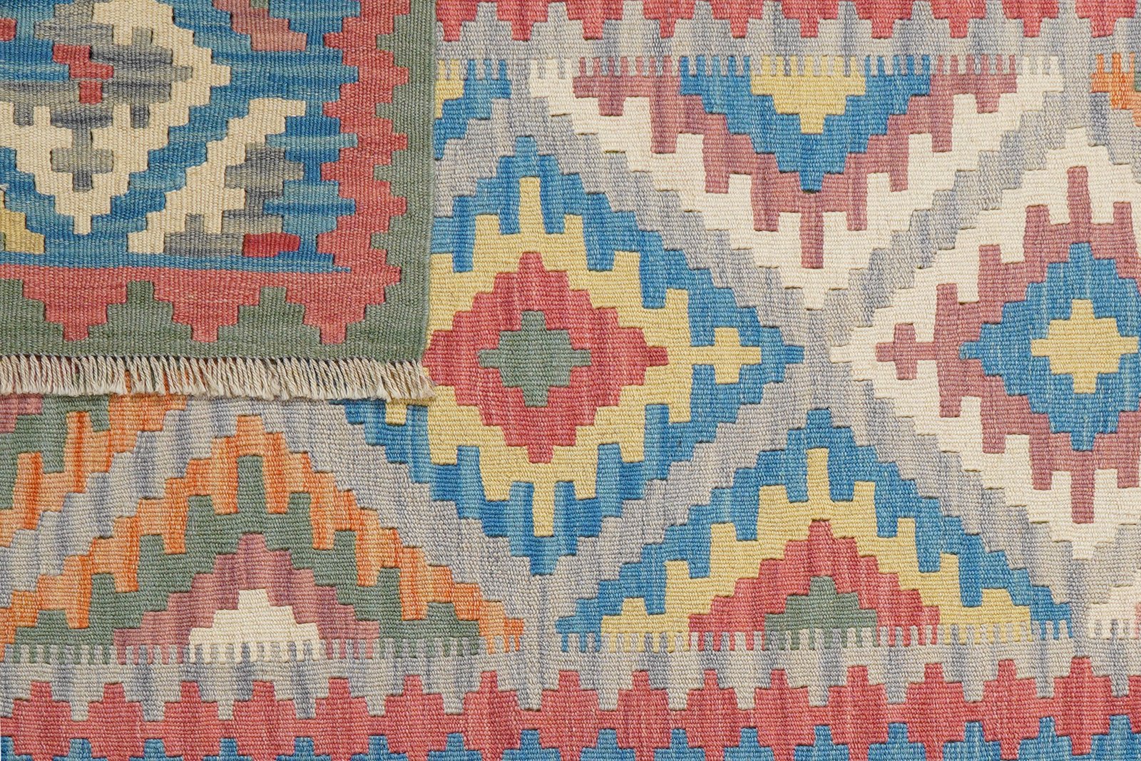 Kelim Gashgai — Handmade, 123x175 cm, Grey, 100% Virgin Wool | View 6