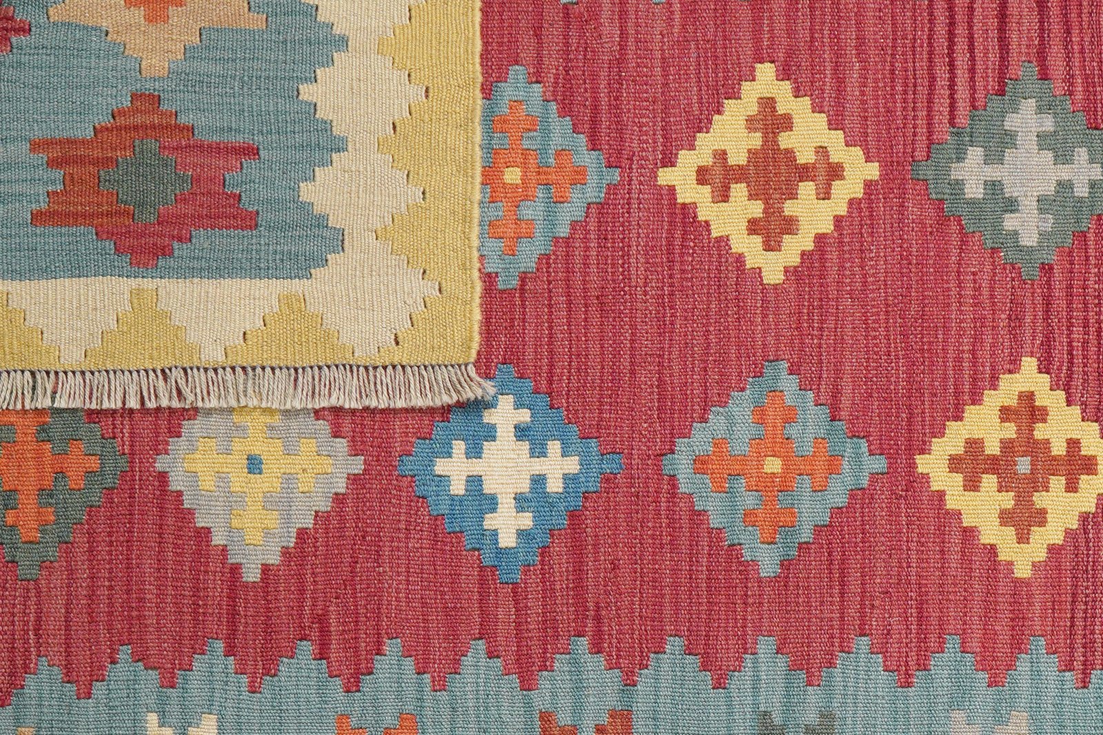 Kelim Gashgai — Handmade, 130x185 cm, Red, 100% Virgin Wool | View 6