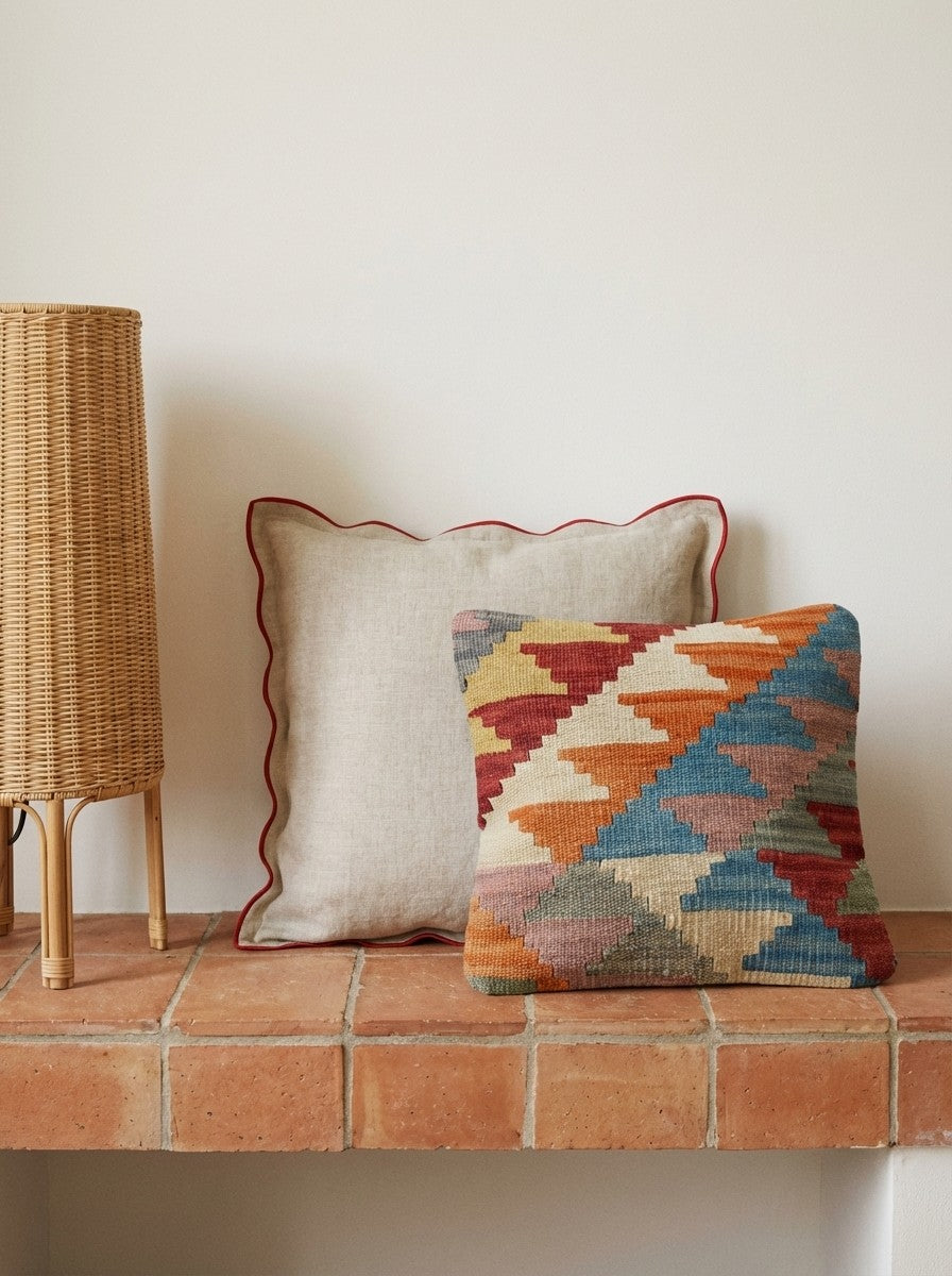 Kelim Kissen — Handmade, 40x40 cm, Multicolor, 100% Virgin Wool | Back view