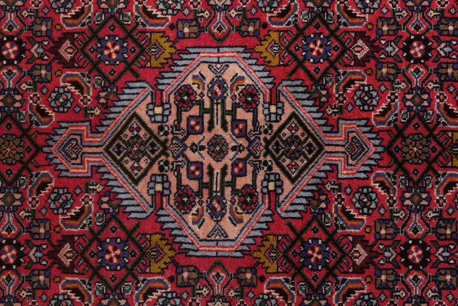 Assadabad — Hand-knotted, 126x187 cm, Red, 100% Virgin Wool | View 6