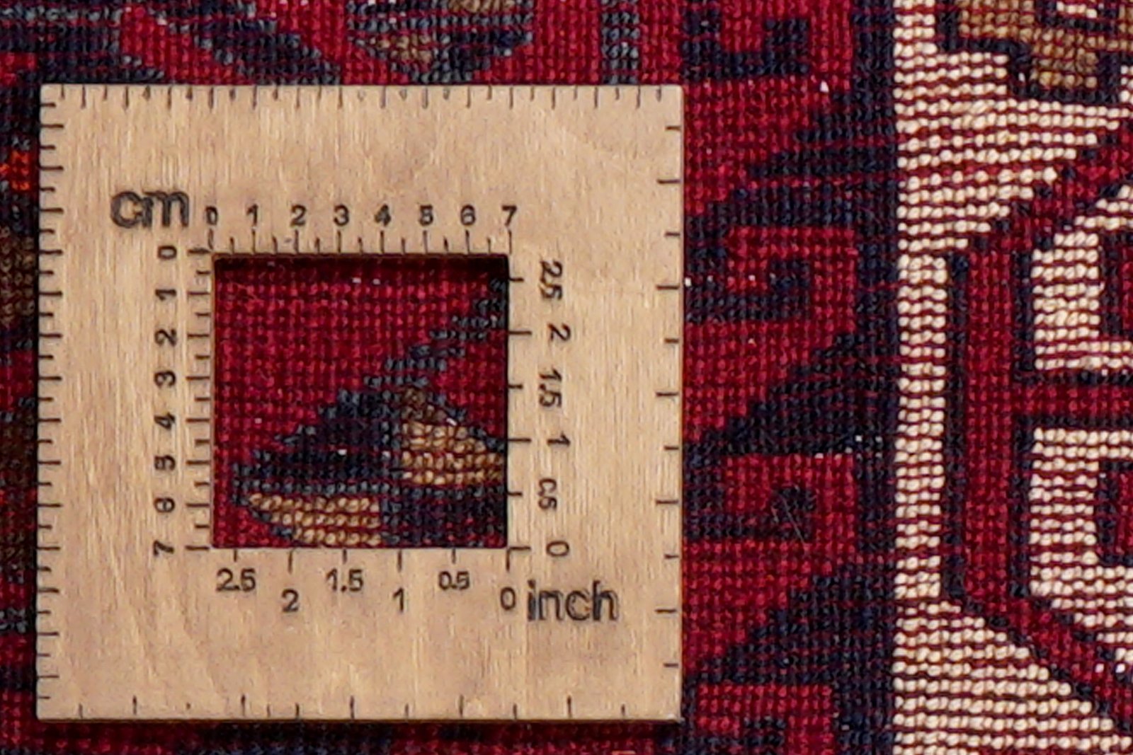 Lori — Hand-knotted, 180x214 cm, Red, 100% Virgin Wool | View 8