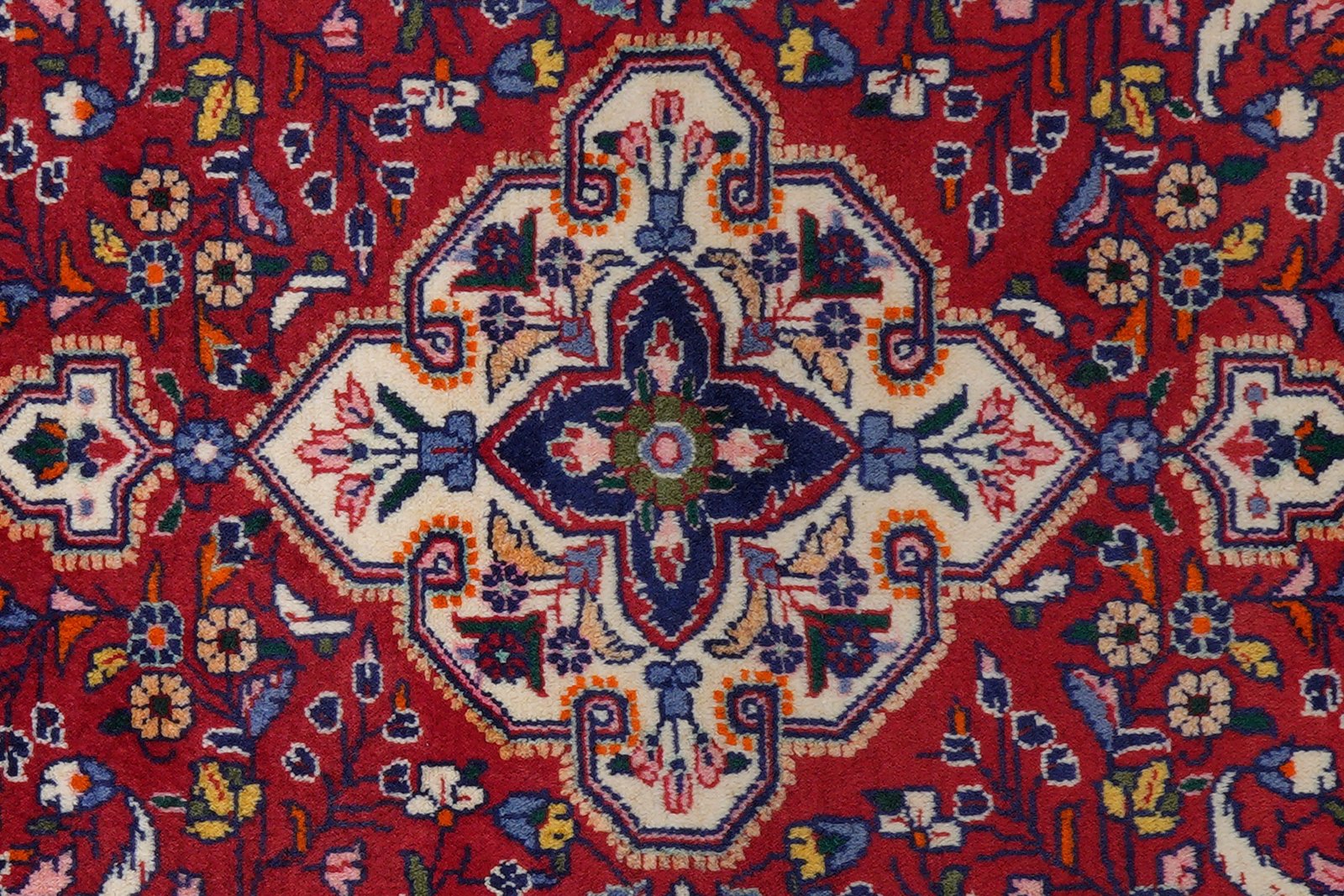 Djozan — Hand-knotted, 108x156 cm, Red, 100% Virgin Wool | View 6