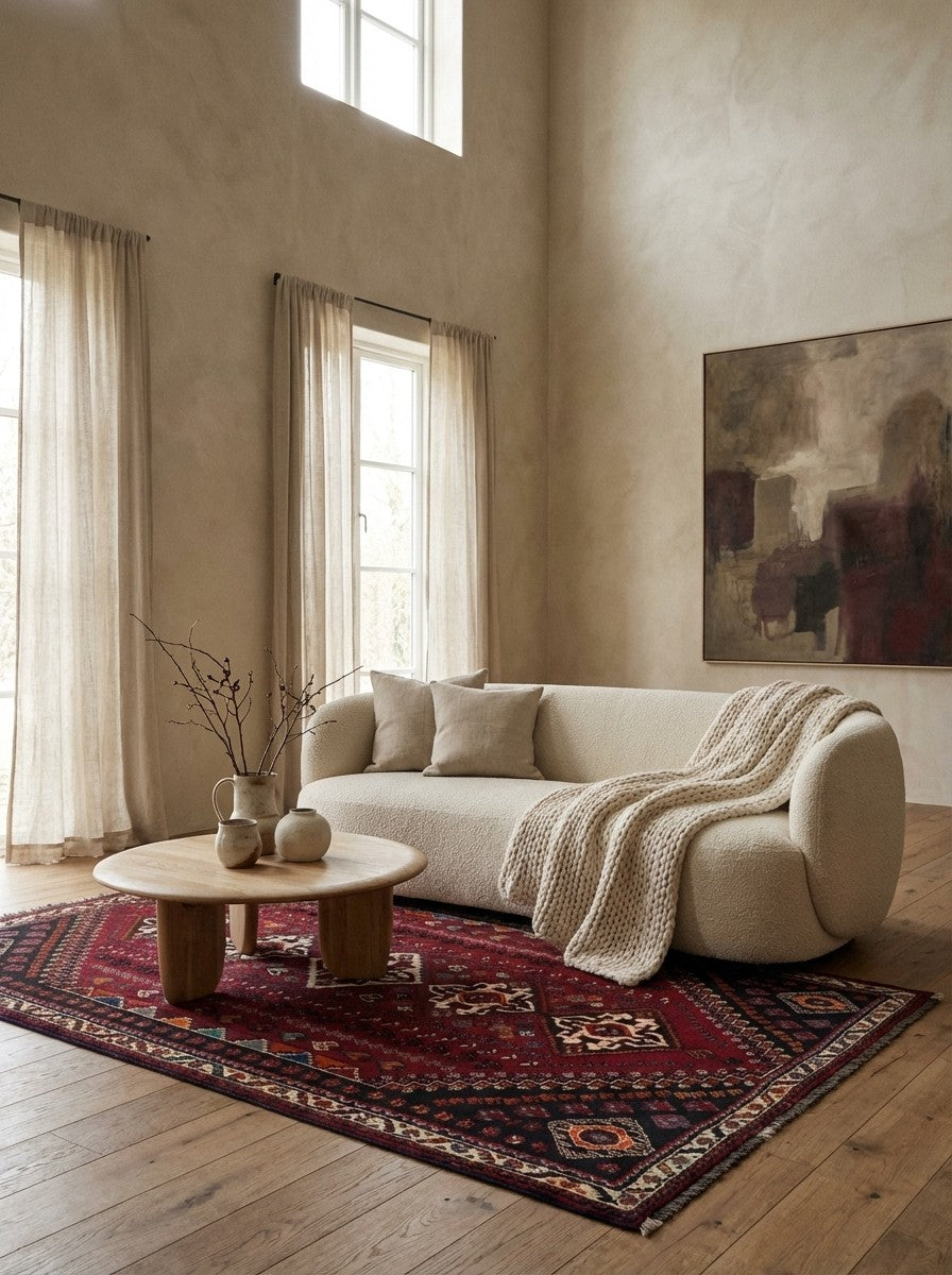 Gashgai — Hand-knotted, 174x270 cm, Red, 100% Virgin Wool | Detail view