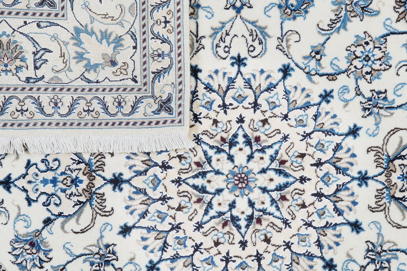 Nain 12La — Hand-knotted, 197x198 cm, Beige, 100% Virgin Wool | View 7