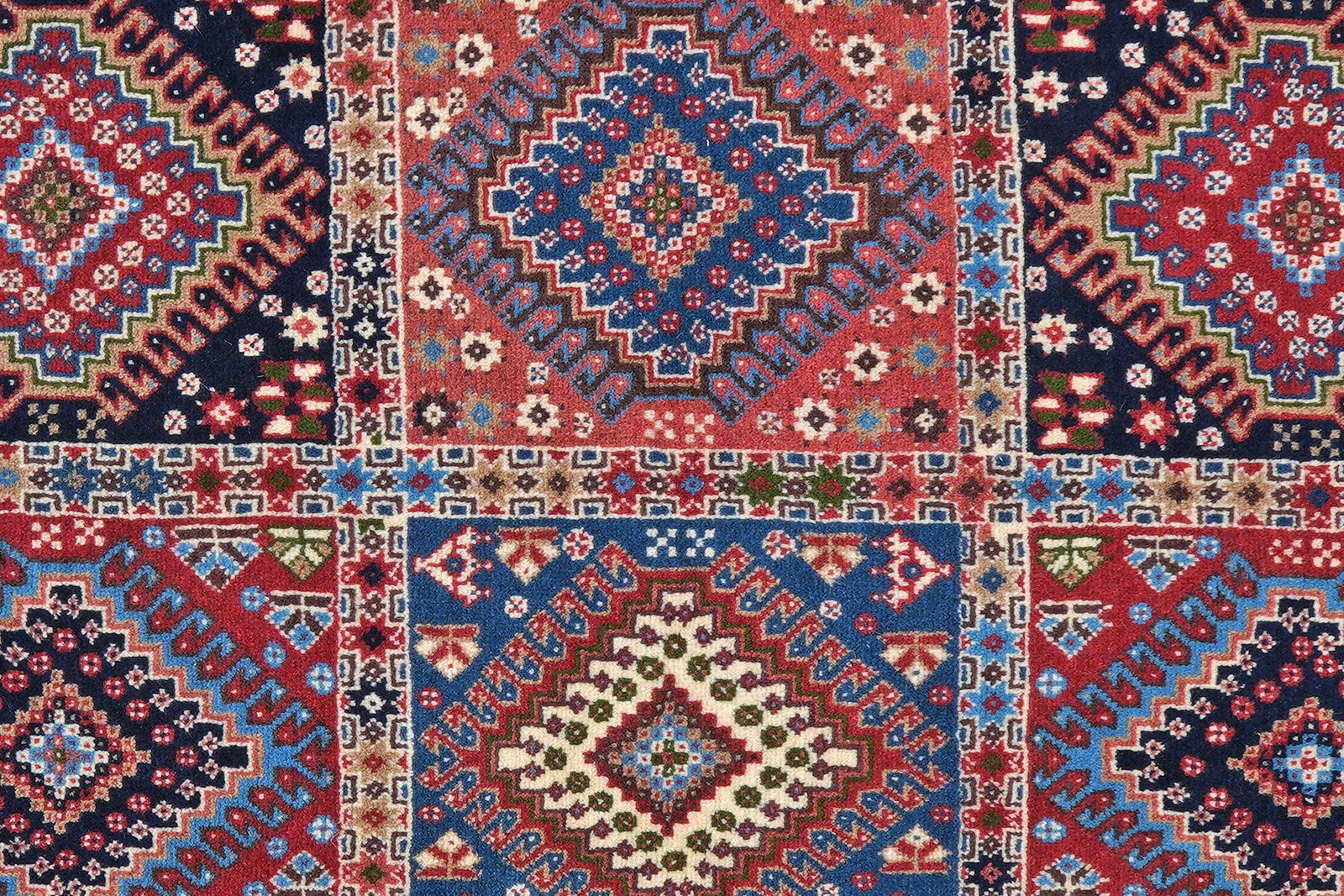 Yalameh — Hand-knotted, 97x147 cm, Multicolor, 100% Virgin Wool | View 6