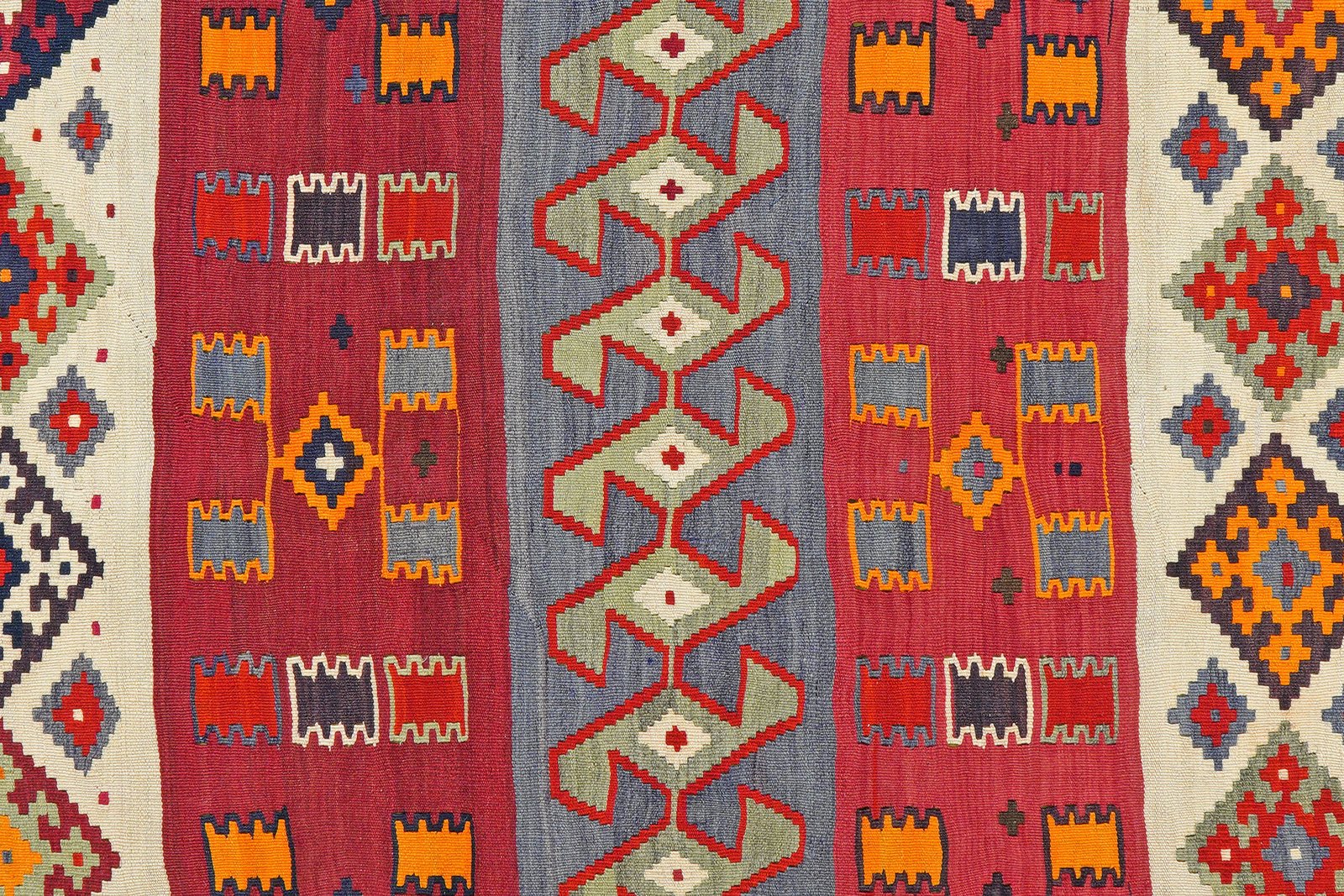 Kelim Gashgai Old — Handmade, 185x272 cm, Multicolor, 100% Virgin Wool | View 5