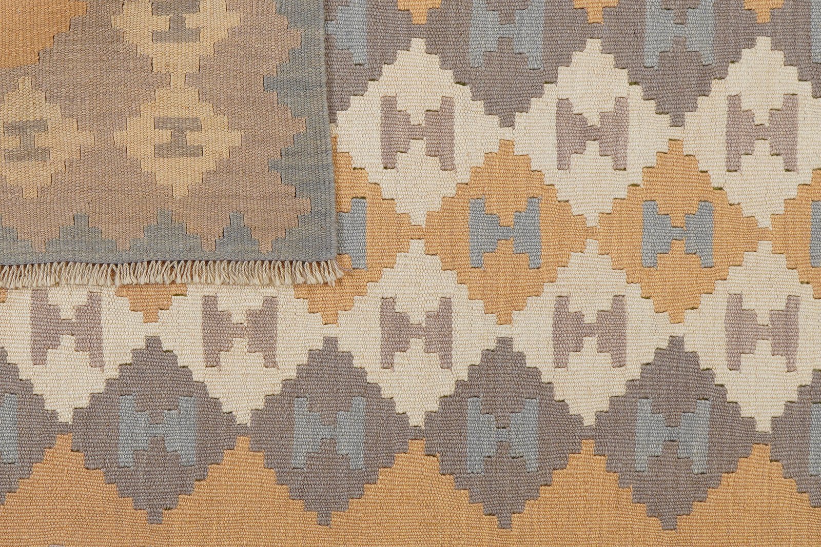 Kelim Gashgai — Handmade, 142x193 cm, Multicolor, 100% Virgin Wool | View 6
