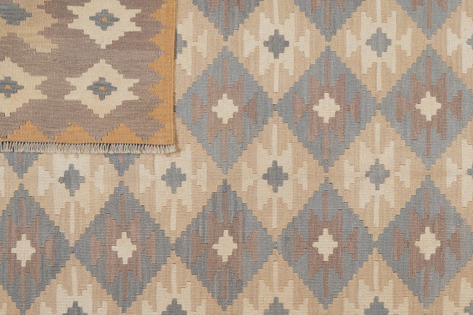Kelim Gashgai — Handmade, 203x295 cm, Beige, 100% Virgin Wool | View 6