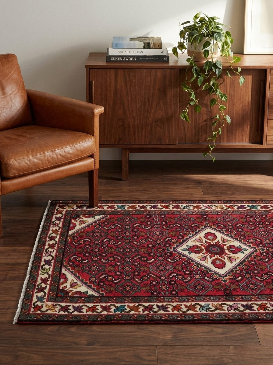 Koutabad — Hand-knotted, 108x162 cm, Red, 100% Virgin Wool | Back view