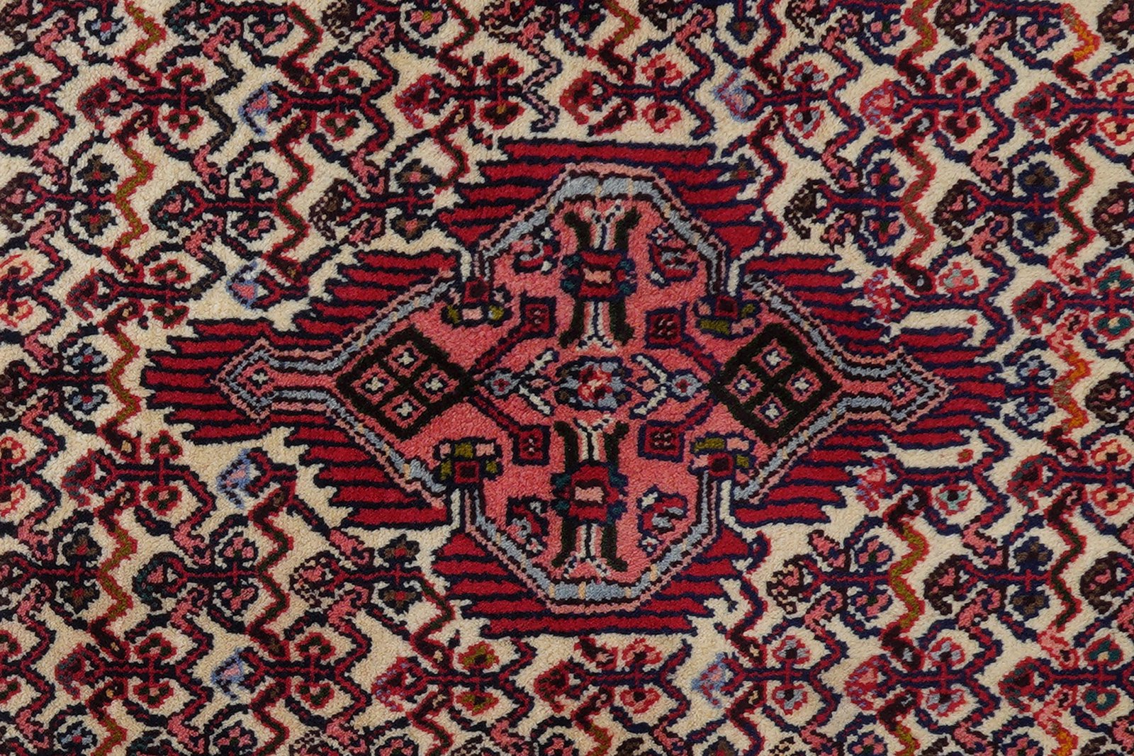 Assadabad — Hand-knotted, 77x193 cm, Beige, 100% Virgin Wool | View 6