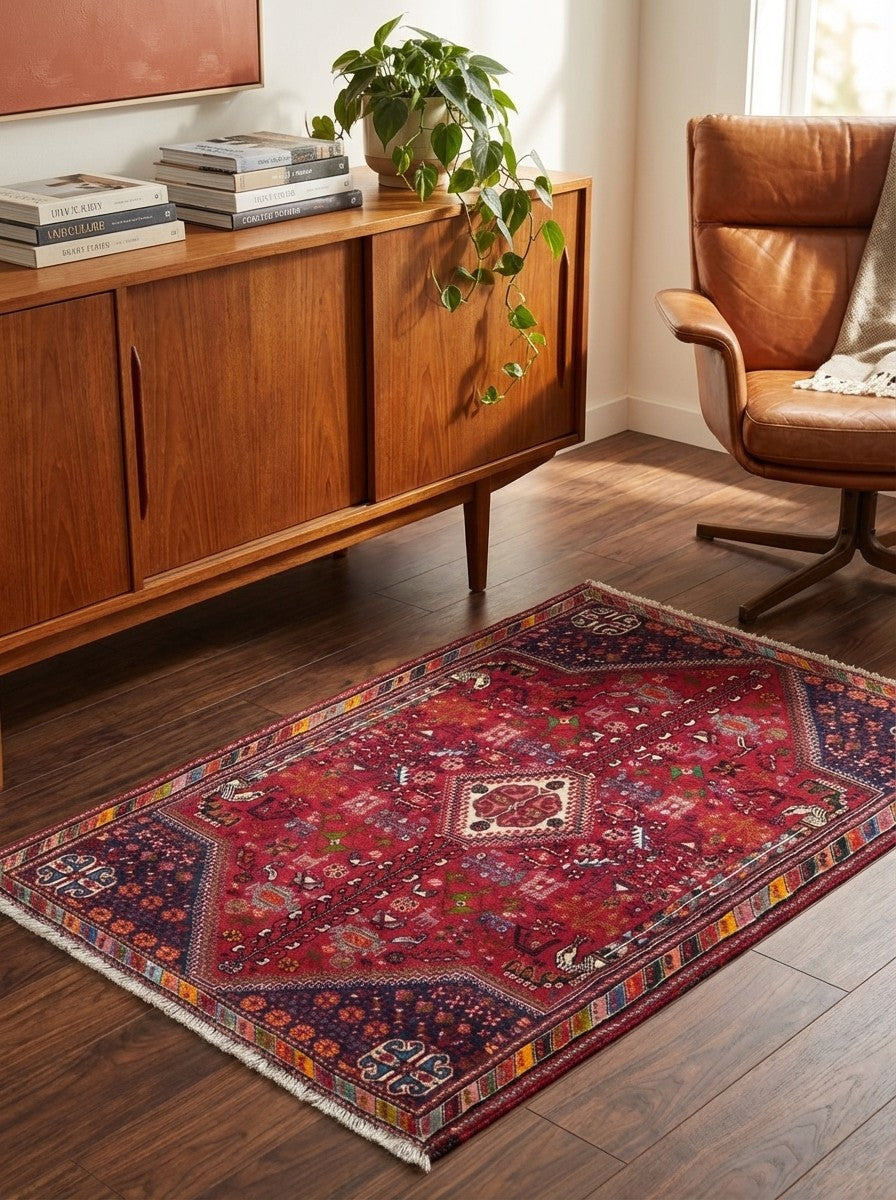 Gashgai — Hand-knotted, 105x172 cm, Red, 100% Virgin Wool | Back view