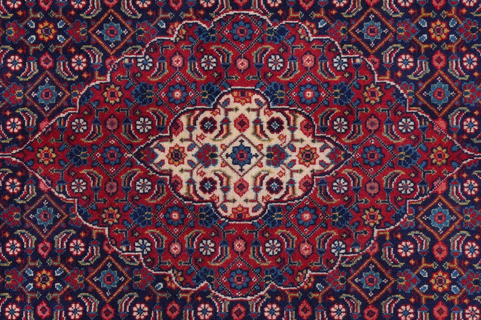 Sarough — Hand-knotted, 106x153 cm, Blue, 100% Virgin Wool | View 6