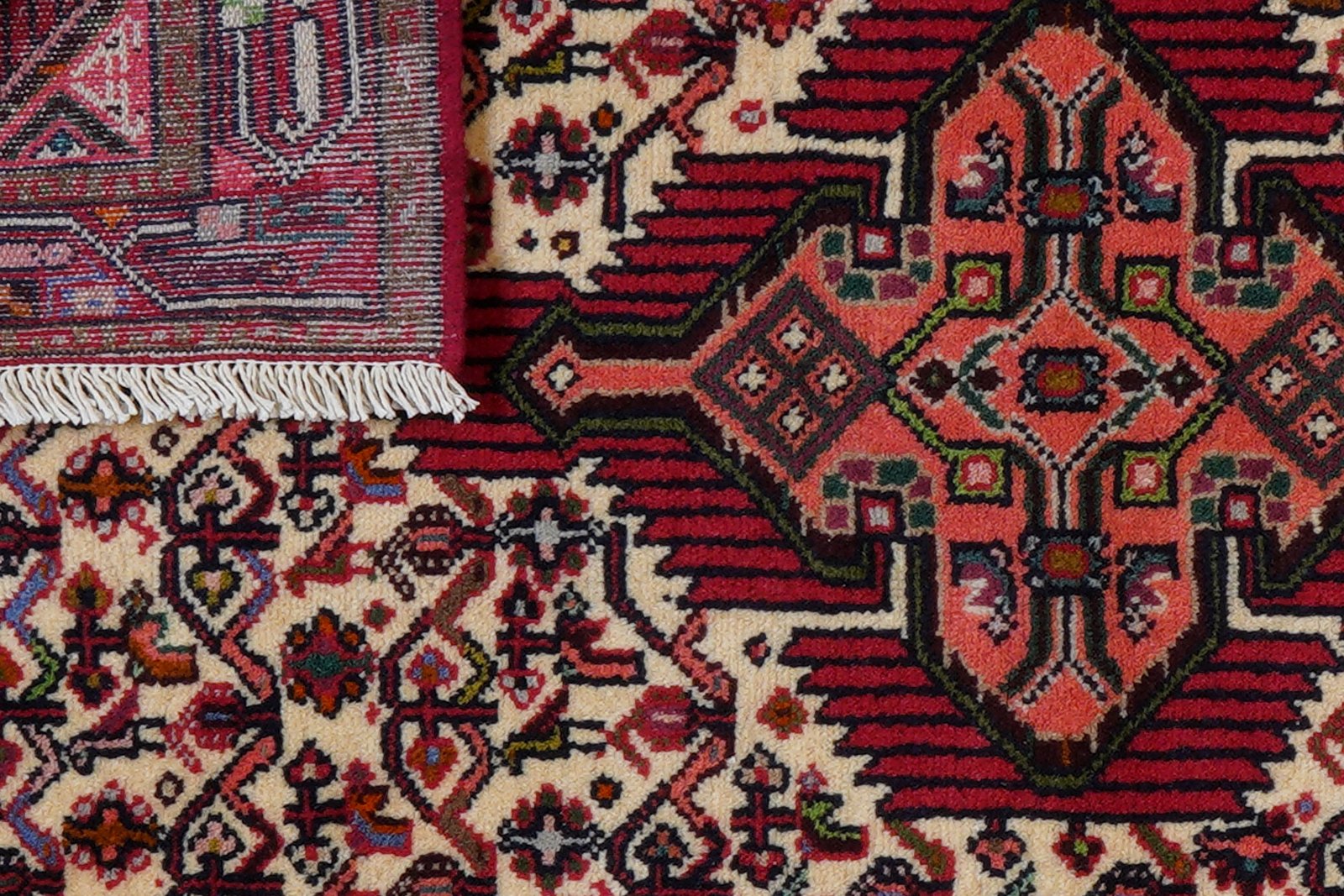 Assadabad — Hand-knotted, 78x126 cm, Beige, 100% Virgin Wool | View 7