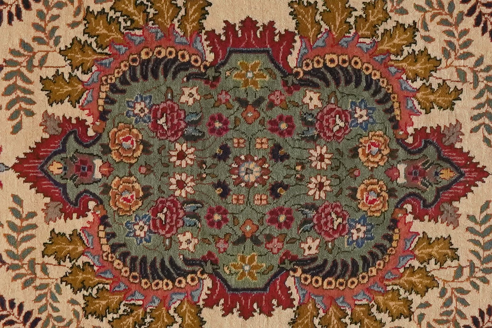 Tabriz Old — Hand-knotted, 63x83 cm, Beige, 100% Virgin Wool | View 4