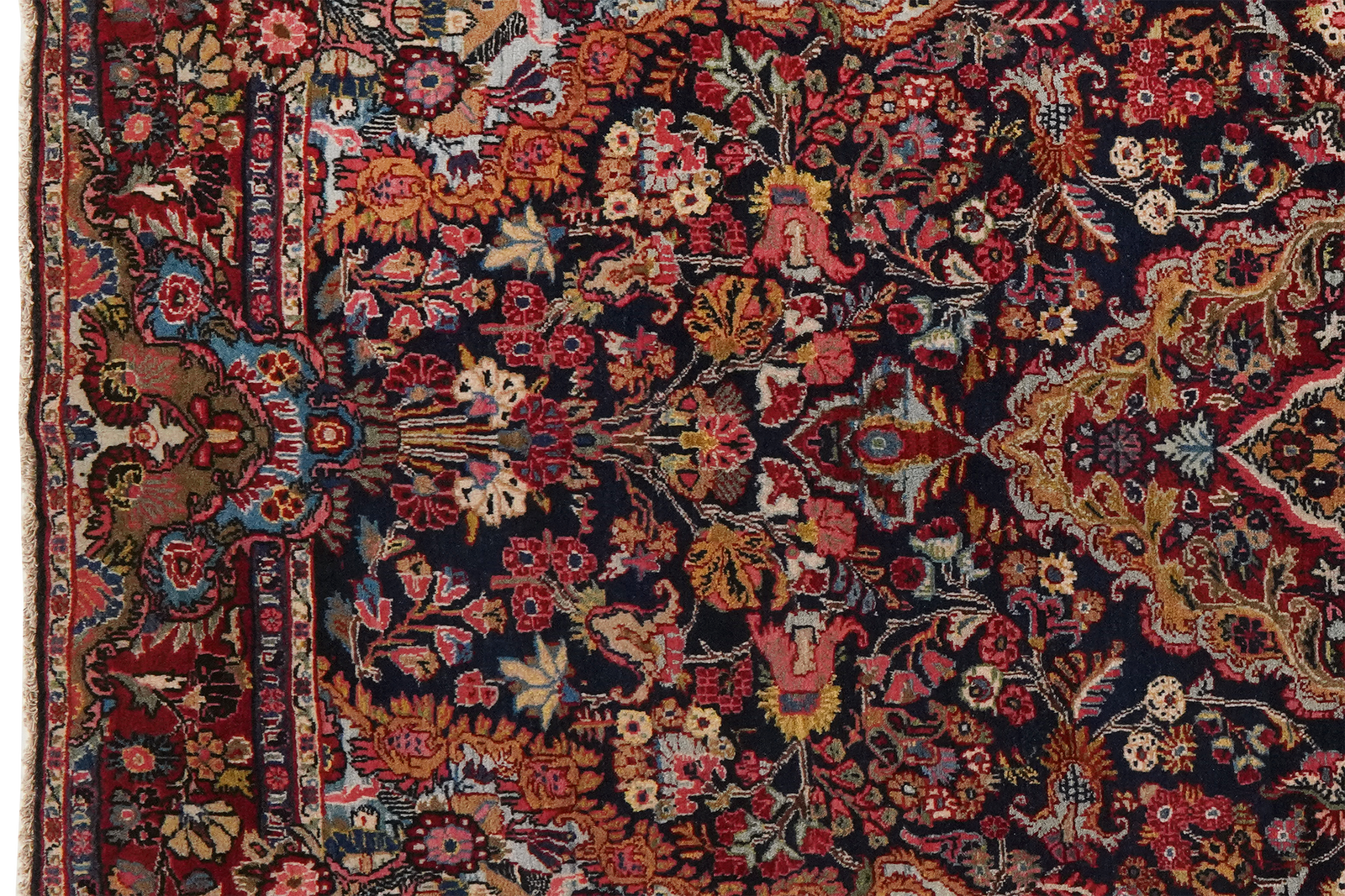 Ekbatan — Handgefertigt, 199x120 cm, Rot, 100% Virgin Wool | View 4