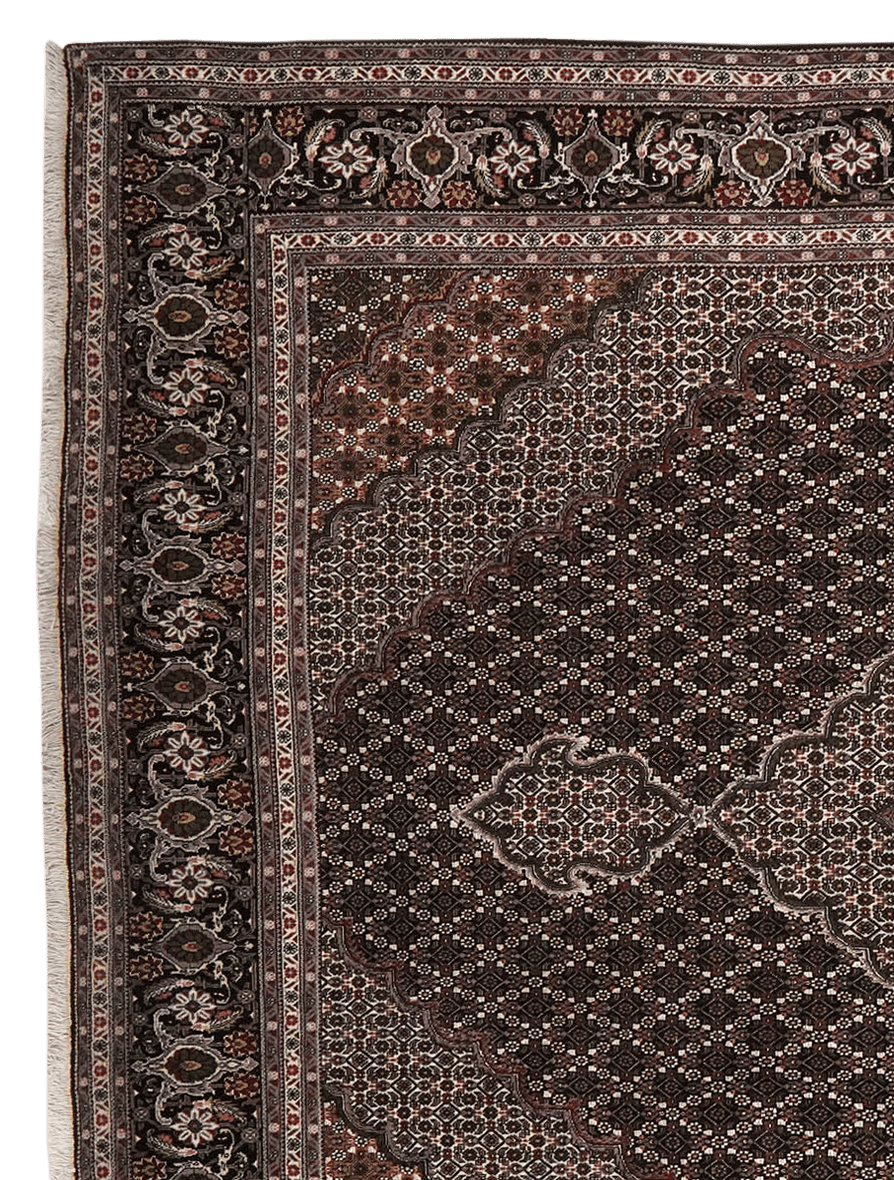 Tabriz 40 Raj — Hand-knotted, 252x358 cm, Black, 100% Virgin Wool | View 3