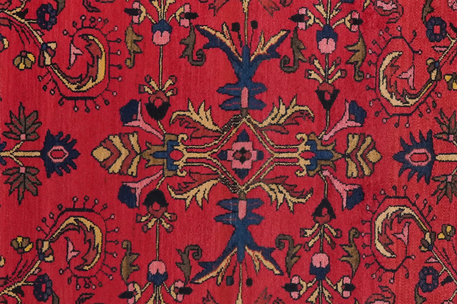 Armanibaf — Hand-knotted, 112x139 cm, Red, 100% Virgin Wool | View 4