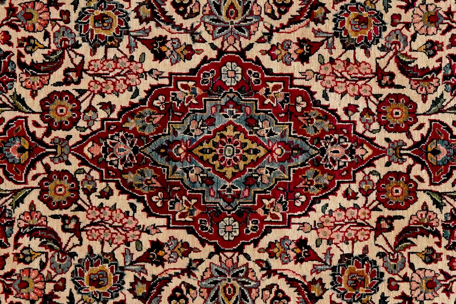 Kashan — Hand-knotted, 108x158 cm, Brown, 100% Virgin Wool | View 4