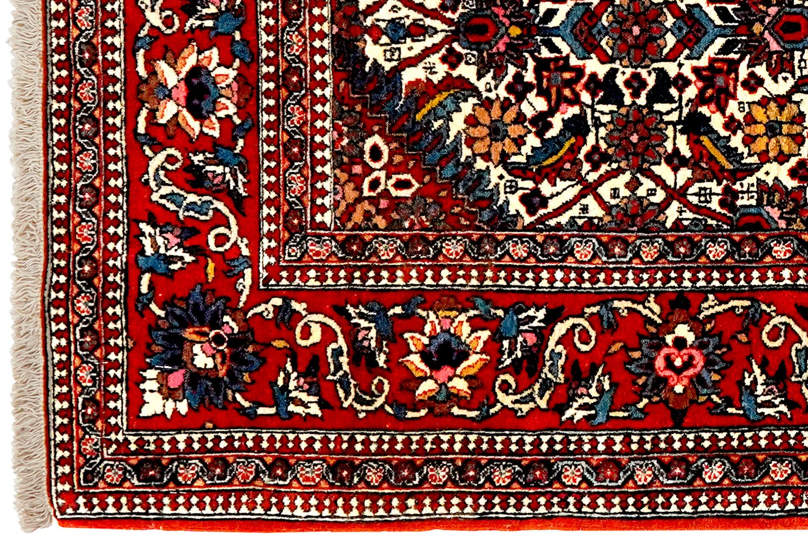 Isfahan — Hand-knotted, 102x151 cm, Beige, 100% Virgin Wool | View 3