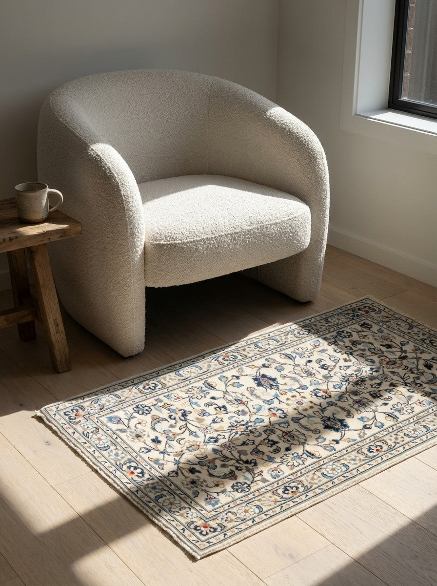 Ardakan — Hand-knotted, 85x156 cm, Beige, 100% Virgin Wool | Detail view