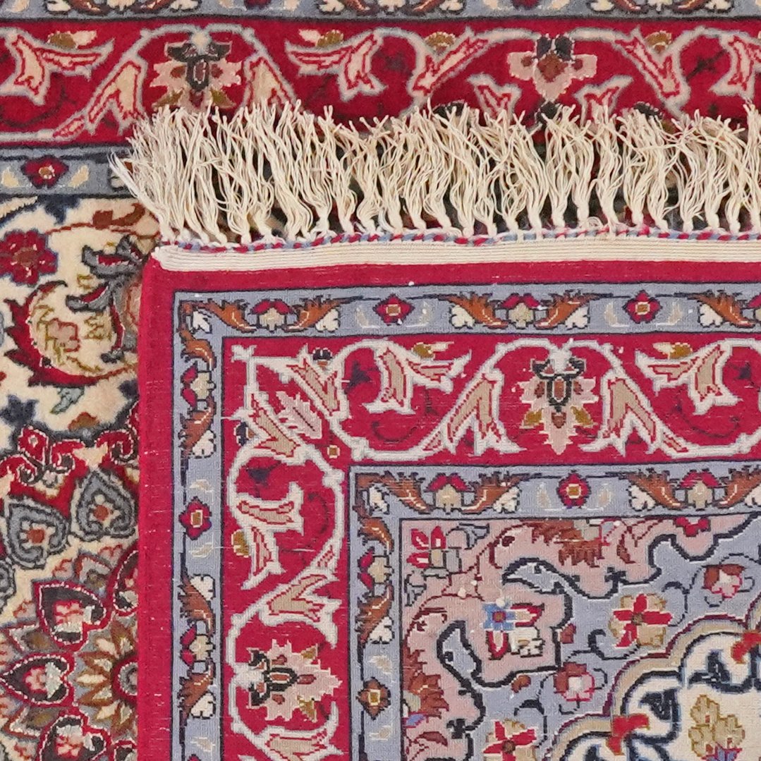 Isfahan — Hand-knotted, 71x113 cm, Beige, 90% Schurwolle, 10% Seide | View 6