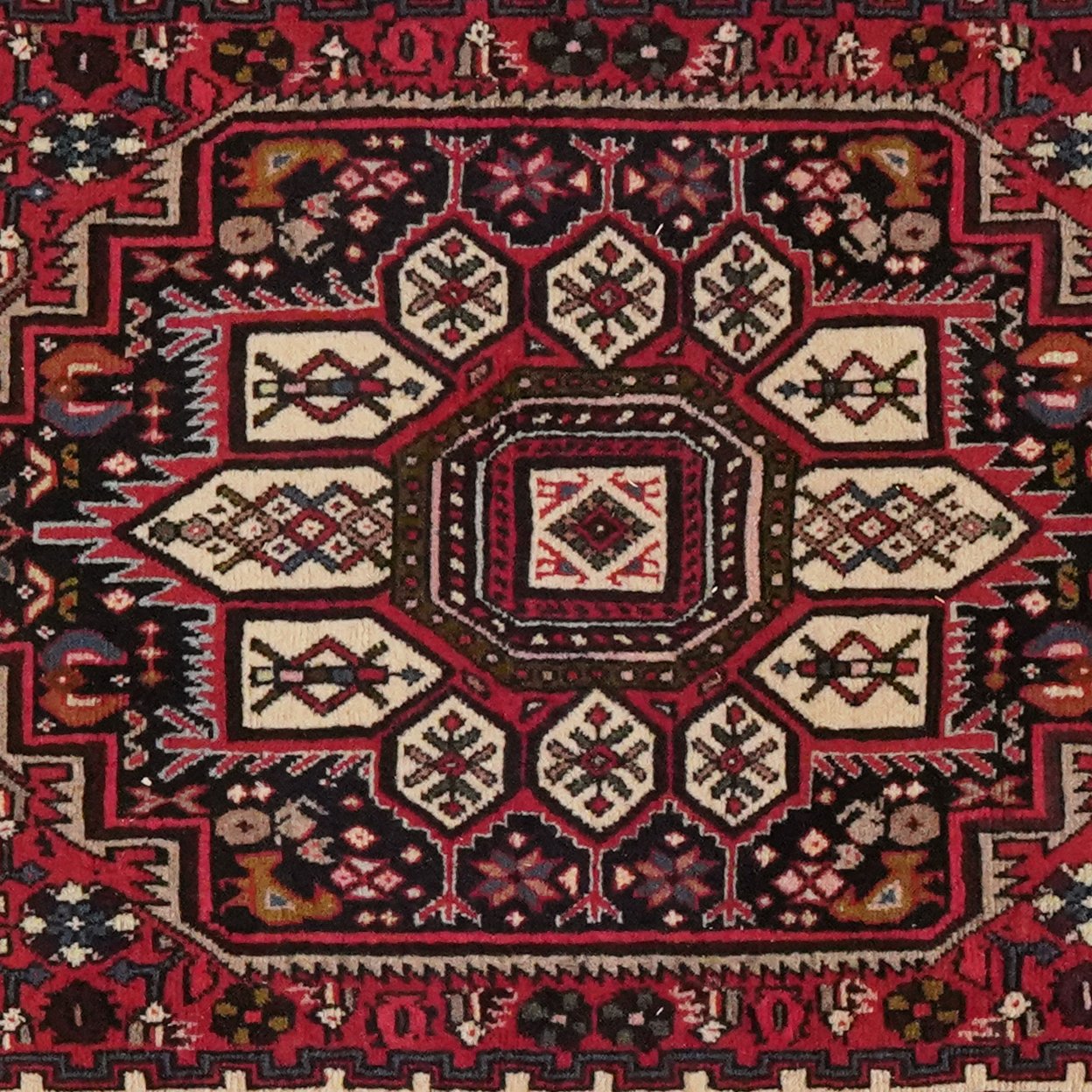Goltuk — Hand-knotted, 77x297 cm, Red, 100% Virgin Wool | View 4
