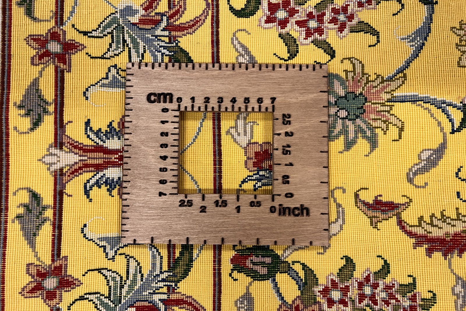 Tabriz 50 Raj — Hand-knotted, 99x148 cm, Yellow, 95% Schurwolle, 5% Seide | View 11