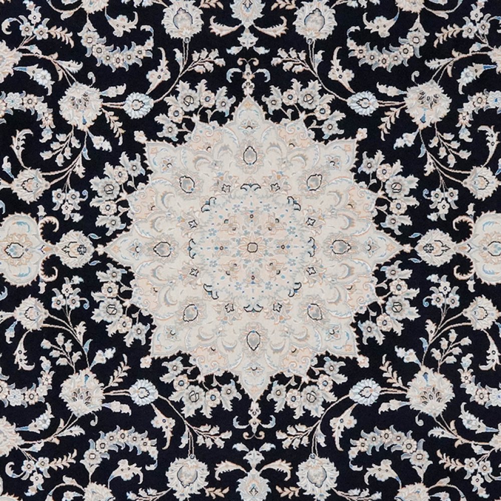 Nain 9La — Hand-knotted, 251x351 cm, Blue, 100% Virgin Wool | View 4