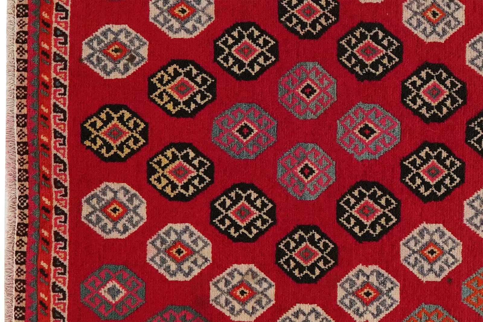 Gashgai — Hand-knotted, 57x60 cm, Red, 100% Virgin Wool | View 3