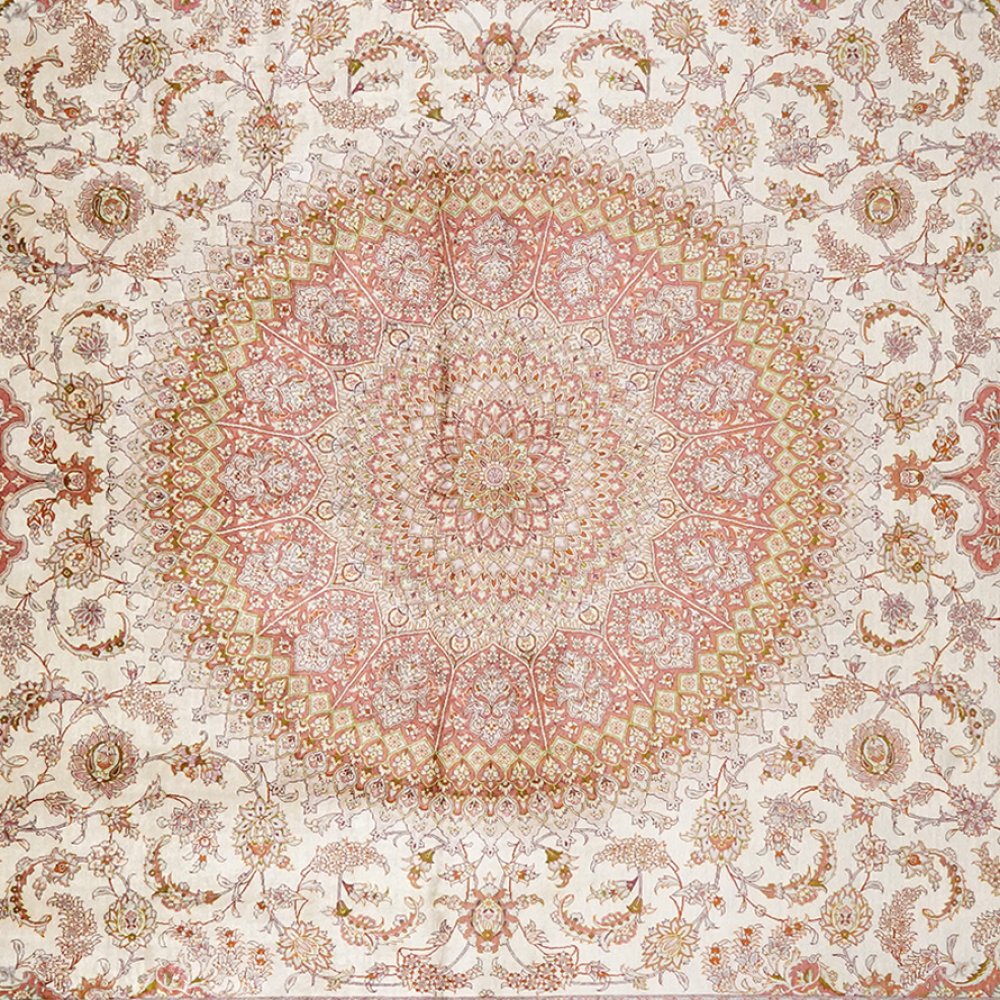 Ghoum Seide — Hand-knotted, 198x305 cm, Beige, 100% Silk | View 4