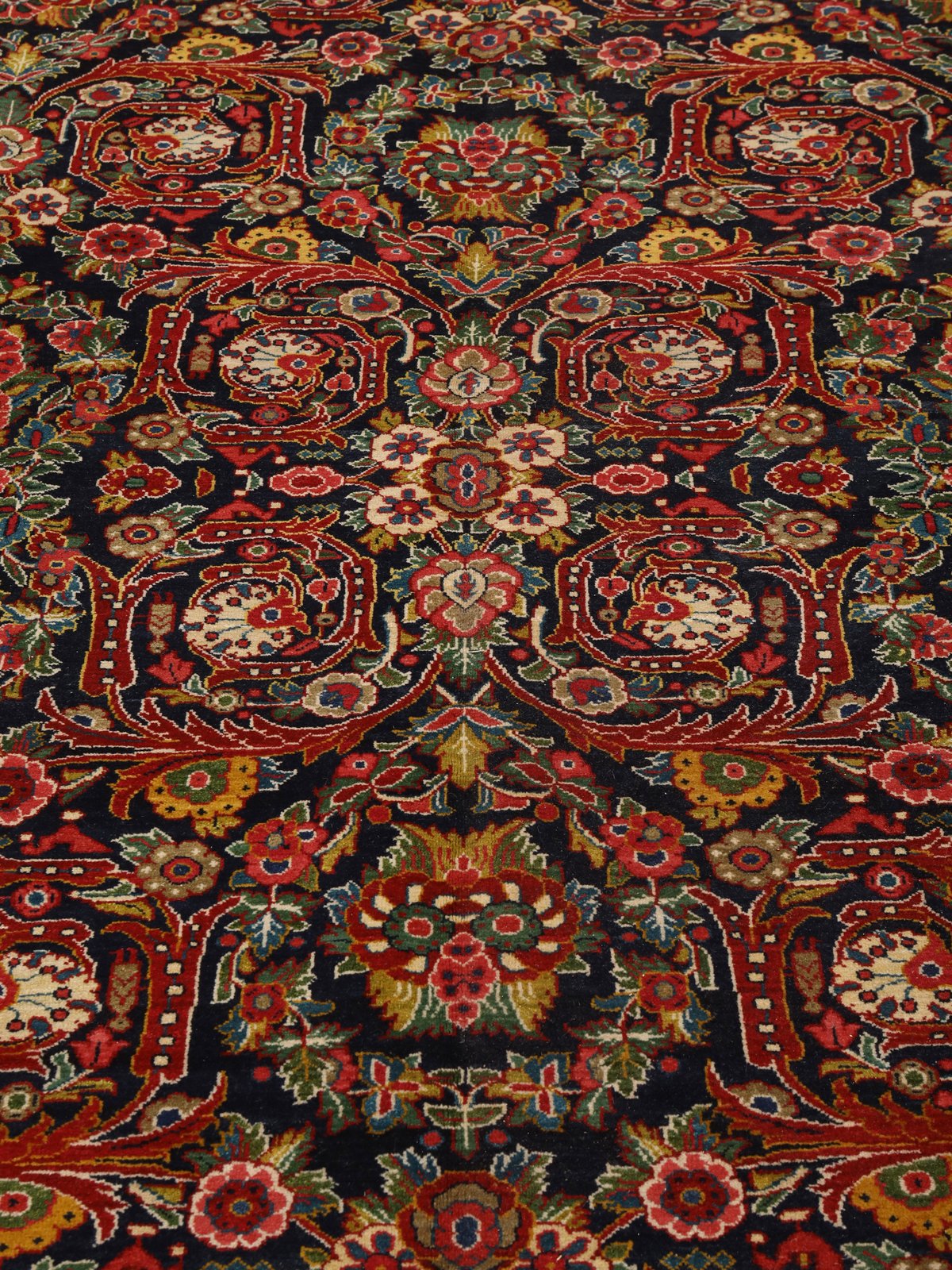 Mohadjeran — Hand-knotted, 314x544 cm, 100% Virgin Wool | View 6