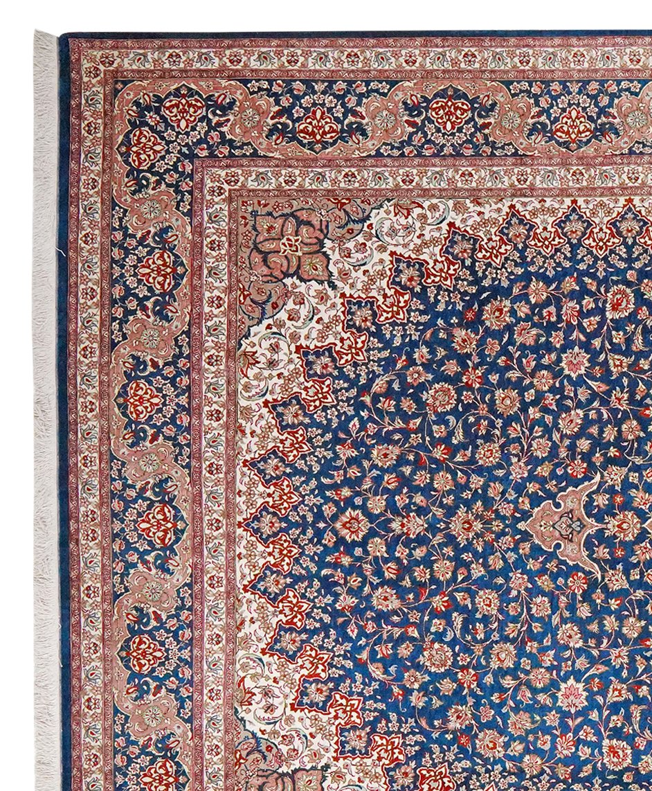 Ghoum Seide — Hand-knotted, 197x299 cm, Blue, 100% Silk | View 3