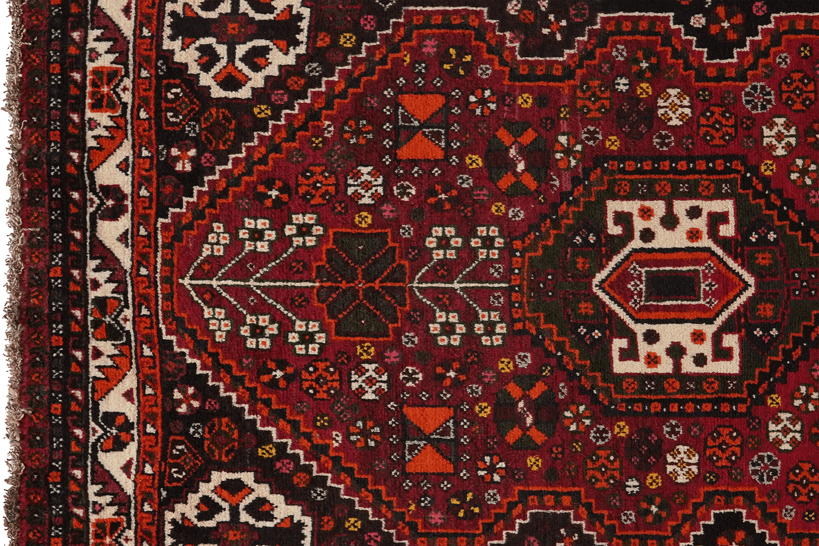 Gashgai — Hand-knotted, 103x152 cm, Red, 100% Virgin Wool | View 3