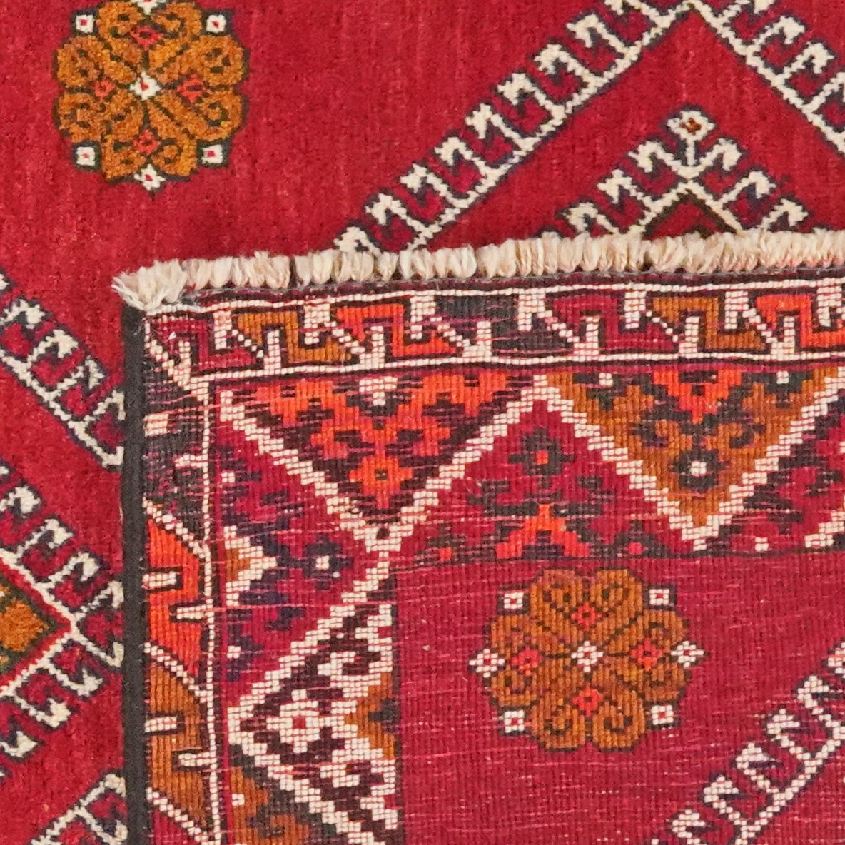 Gashgai — Hand-knotted, 105x195 cm, Red, 100% Virgin Wool | View 6