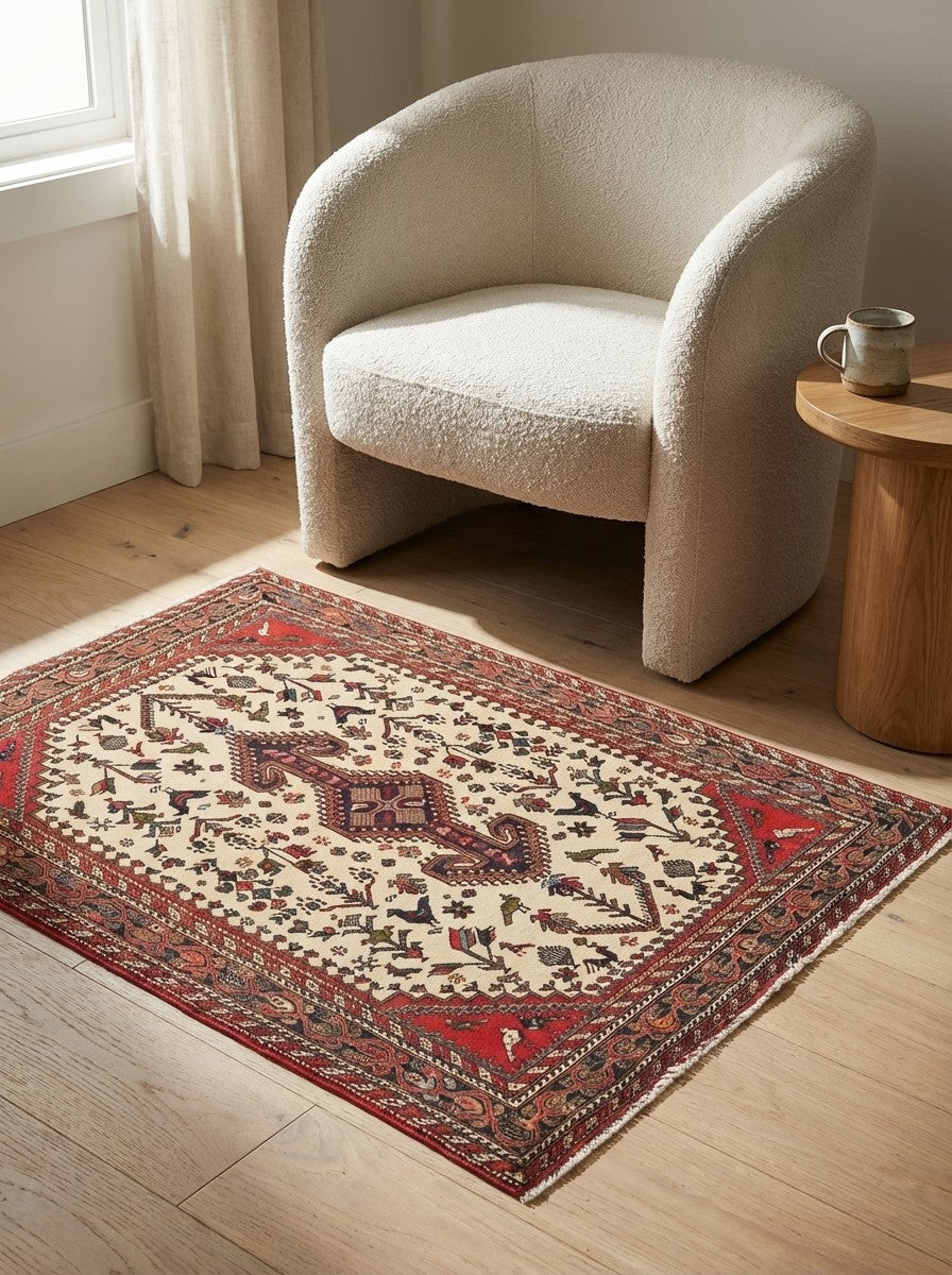 Nasrabad — Hand-knotted, 97x150 cm, Beige, 100% Virgin Wool | Detail view