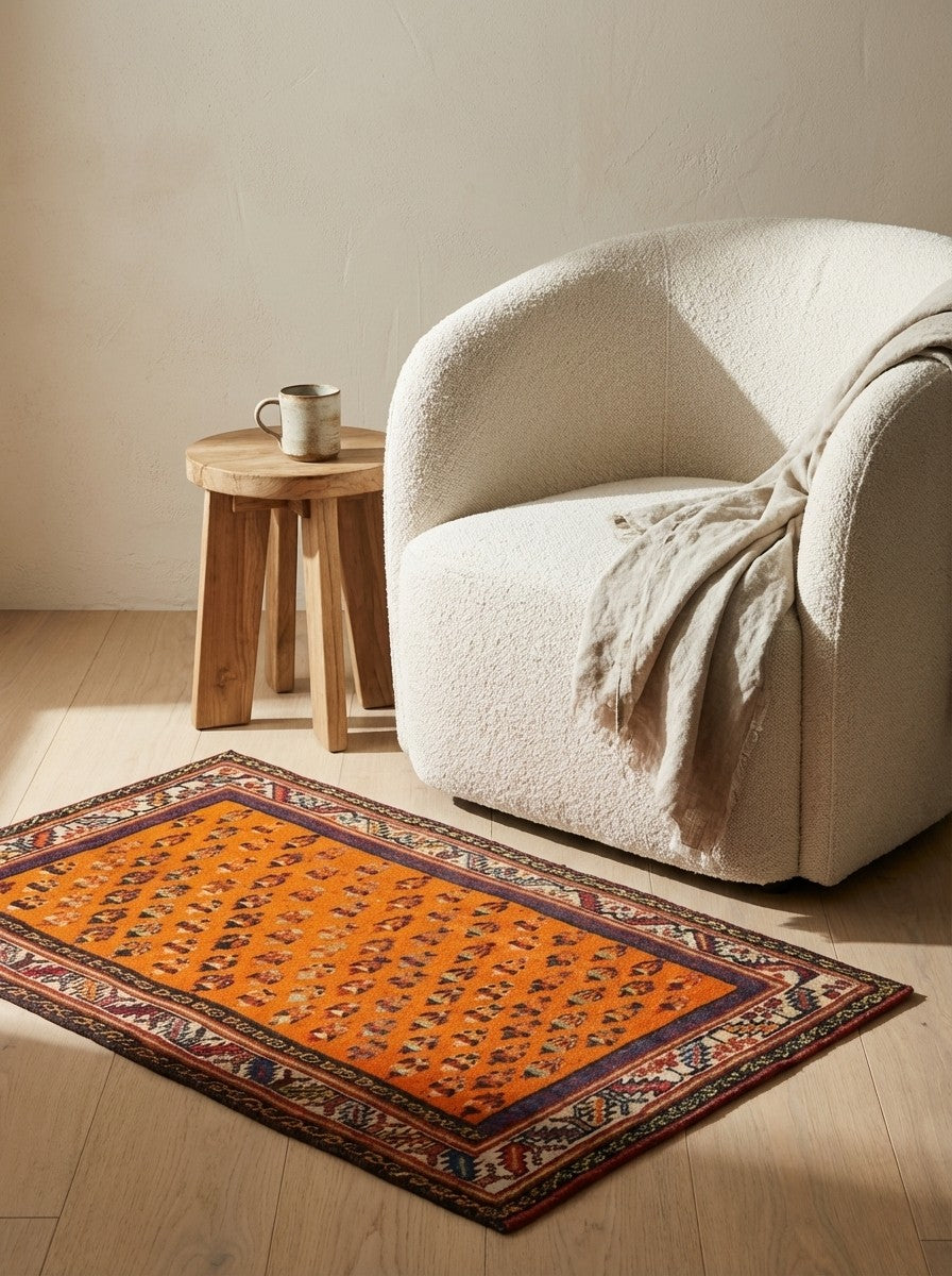 Gashgai — Hand-knotted, 102x55 cm, Orange, 100% Virgin Wool | Detail view
