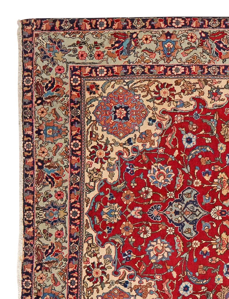Tabriz Old — Hand-knotted, 191x293 cm, Red, 100% Virgin Wool | View 3