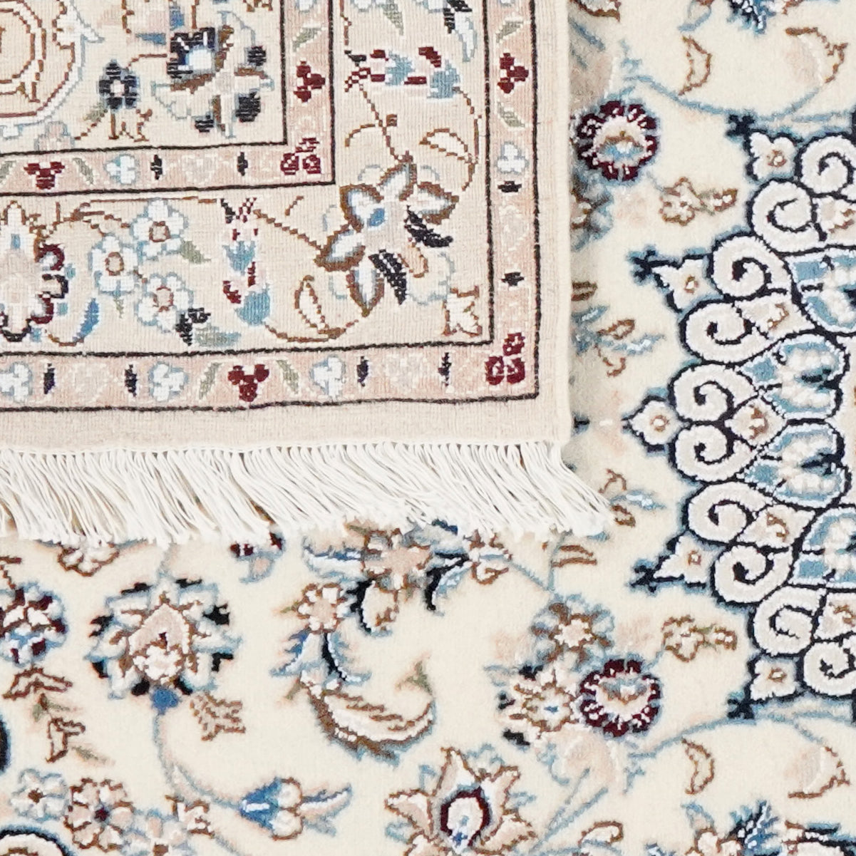 Nain 9La — Hand-knotted, 101x146 cm, Beige, 100% Virgin Wool | View 6