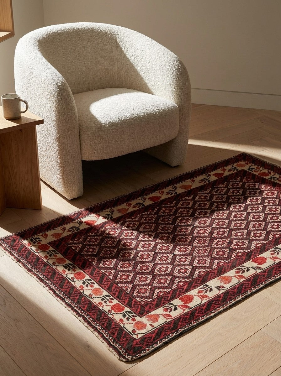 Belutch — Hand-knotted, 67x84 cm, Multicolor, 100% Virgin Wool | Detail view