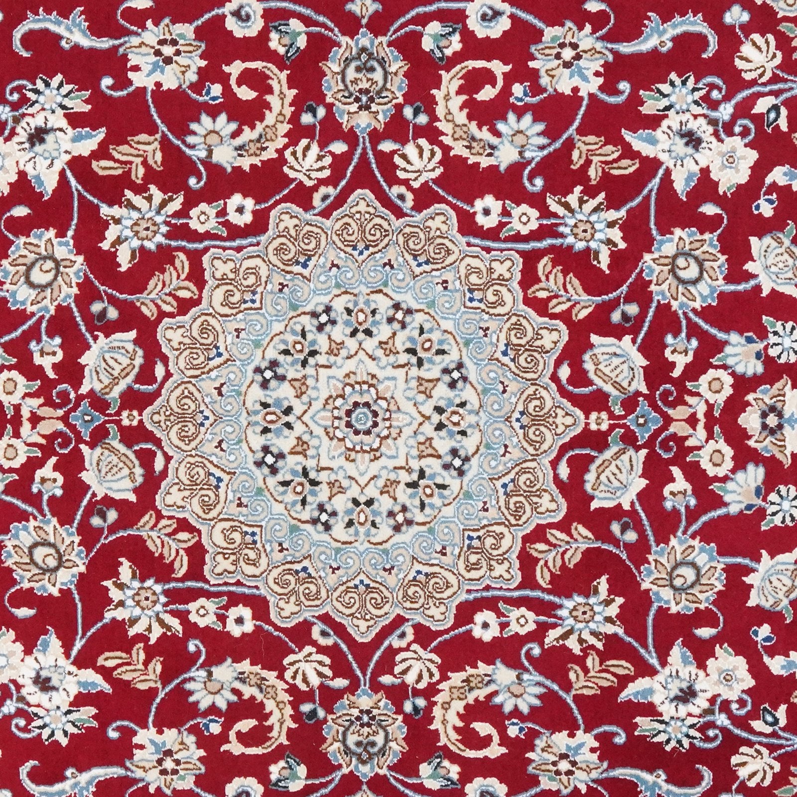 Nain 9La — Hand-knotted, 129x202 cm, Red, 100% Virgin Wool | View 6