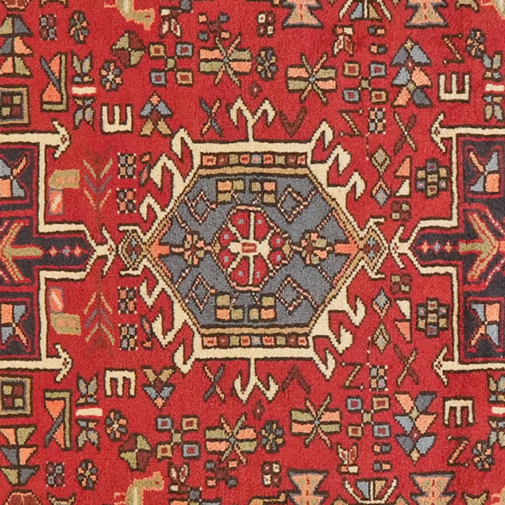 Garadje — Hand-knotted, 103x150 cm, Red, 100% Virgin Wool | View 4