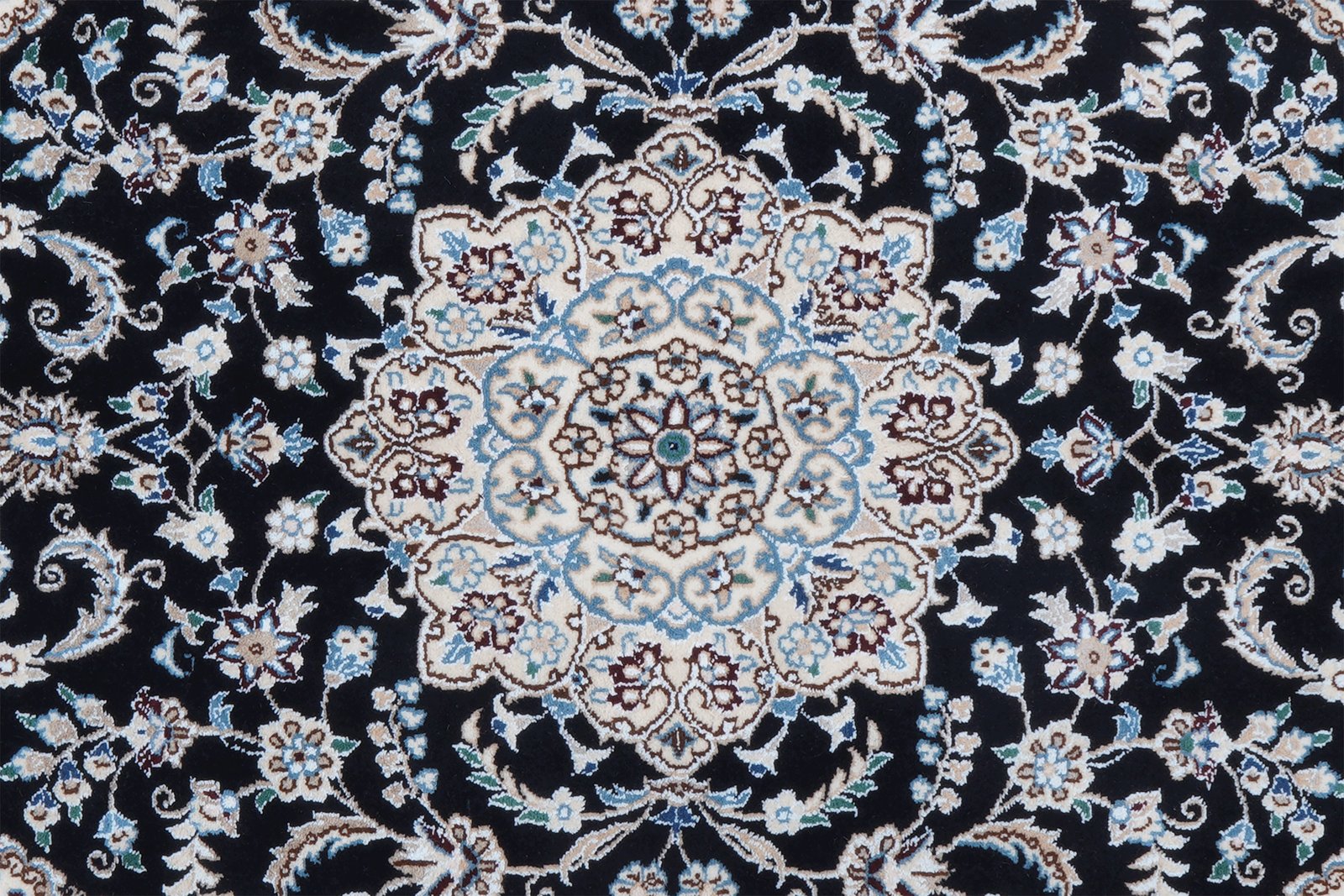 Nain 9La — Hand-knotted, 100x158 cm, Blue, 100% Virgin Wool | View 4
