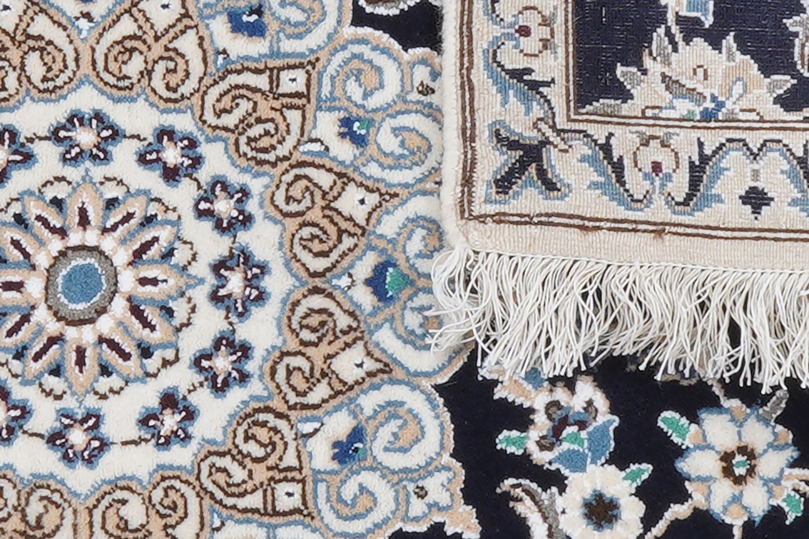 Nain 9La — Hand-knotted, 77x112 cm, Blue, 100% Virgin Wool | View 6