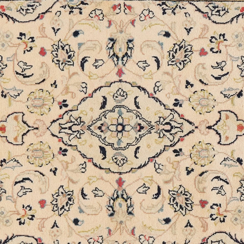 Ardakan — Hand-knotted, 101x153 cm, Beige, 100% Virgin Wool | View 4