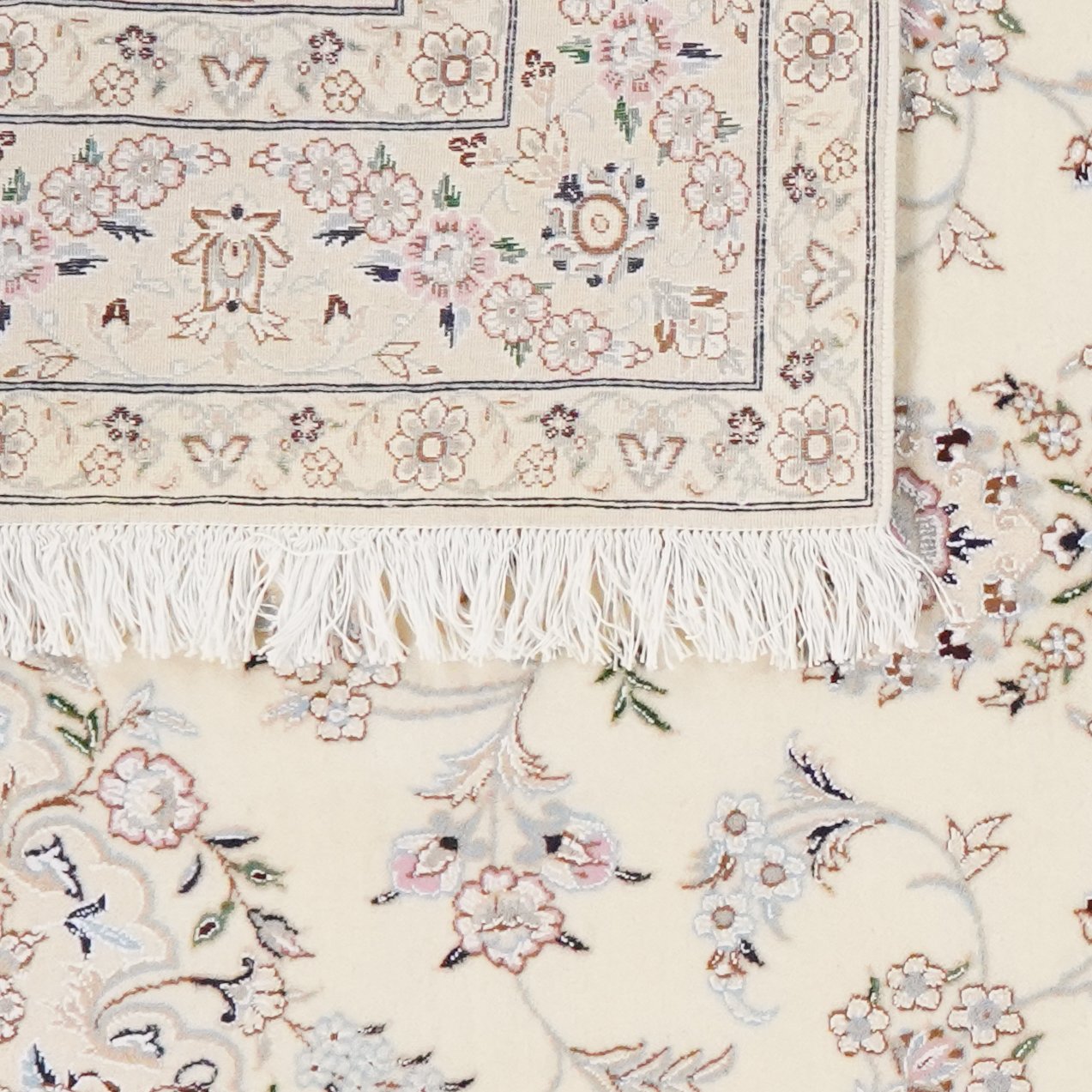Nain 6La — Hand-knotted, 127x202 cm, Beige, 100% Virgin Wool | View 6