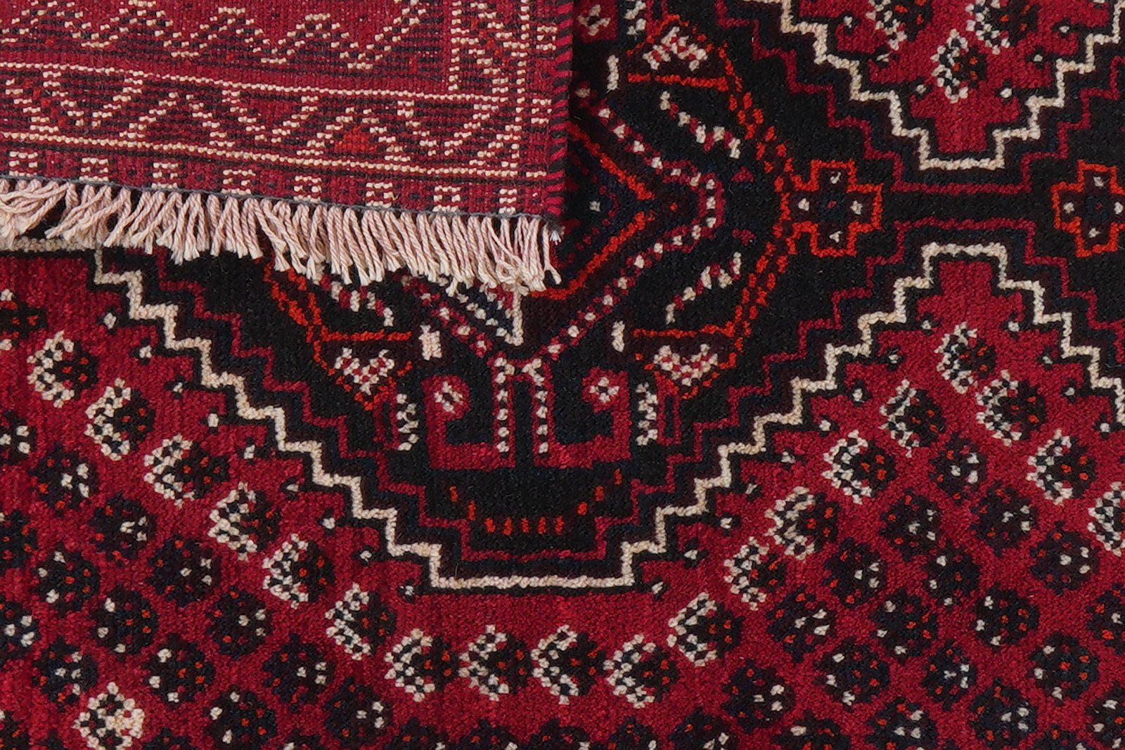 Shiraz — Hand-knotted, 87x123 cm, Red, 100% Virgin Wool | View 8