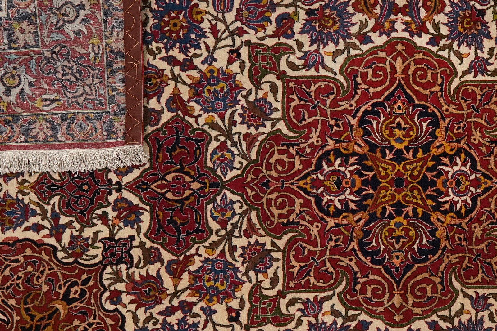 Isfahan — Hand-knotted, 144x240 cm, Brown, 100% Virgin Wool | View 5